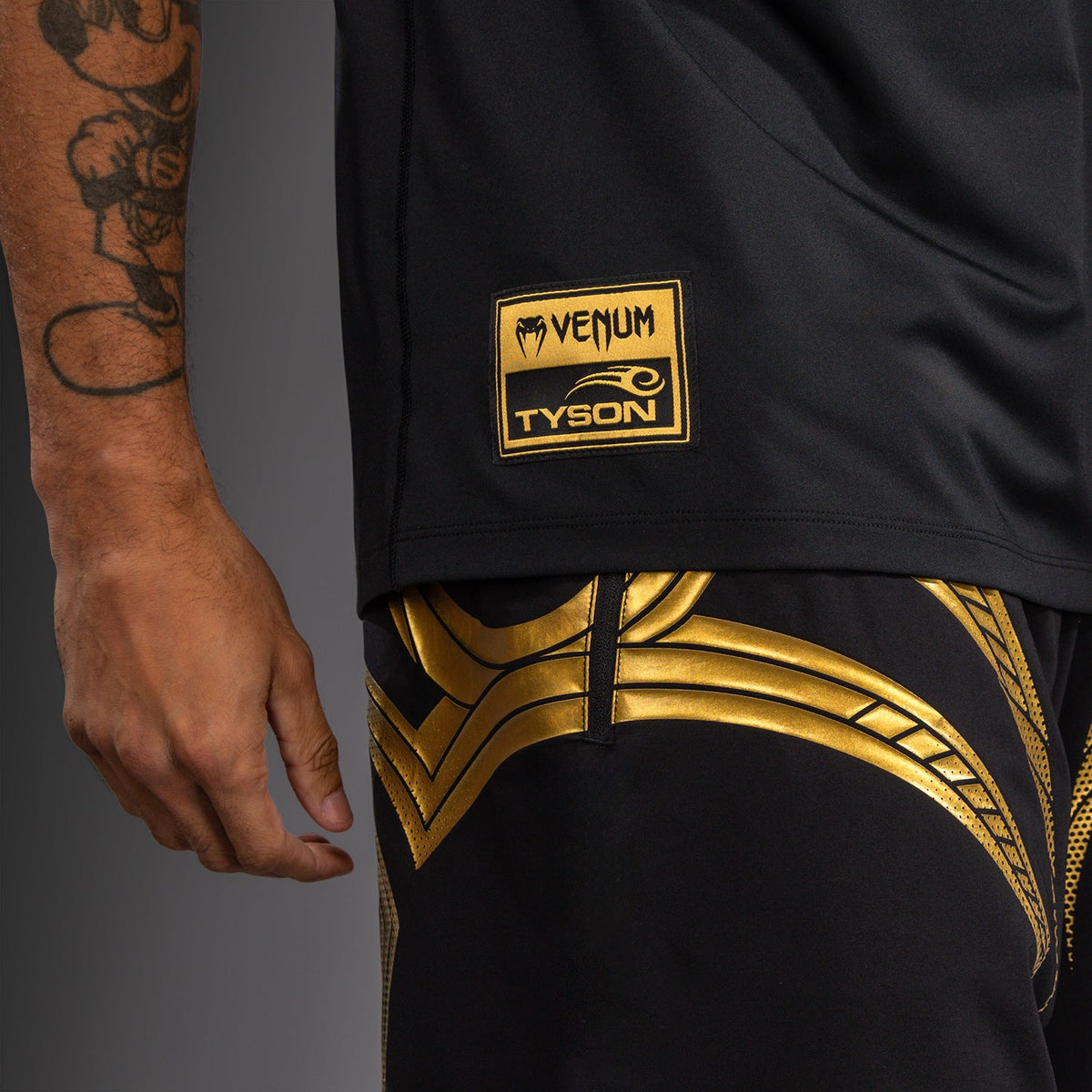 Venum x Mike Tyson Tiger Dry Tech T-Shirt