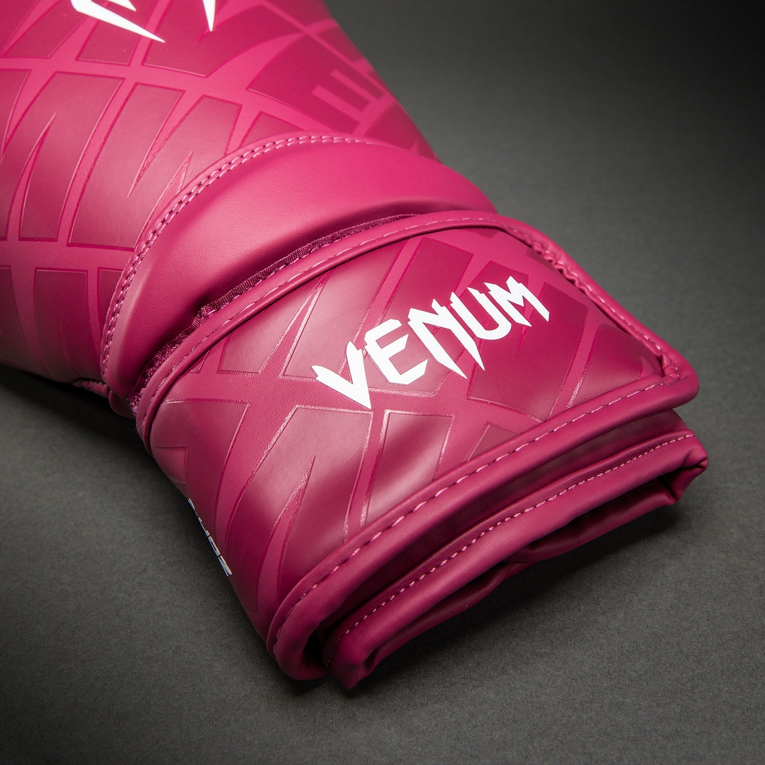Venum Contender 1.5 XT 3D Boxing Gloves