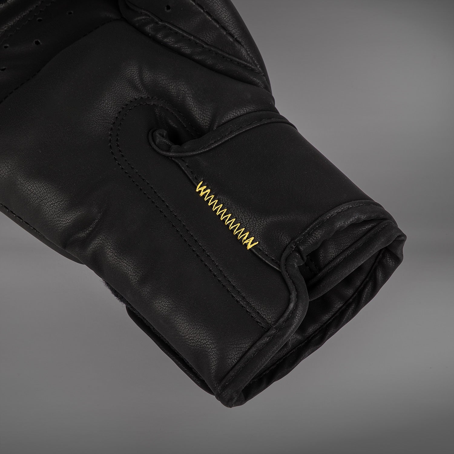 Venum Serpenti Boxing Gloves