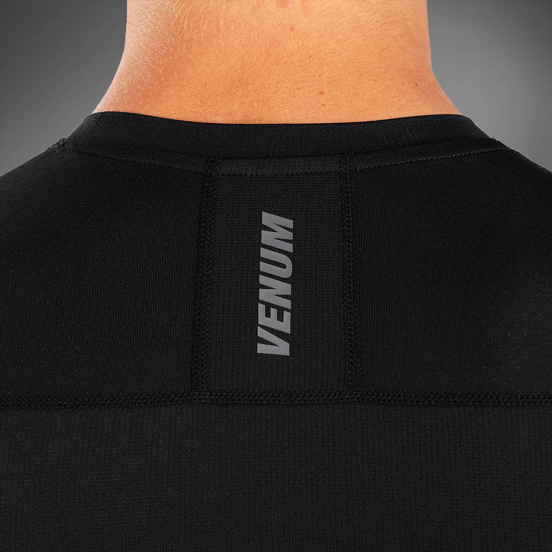 Venum G-Fit Air Rashguard Shortsleeve