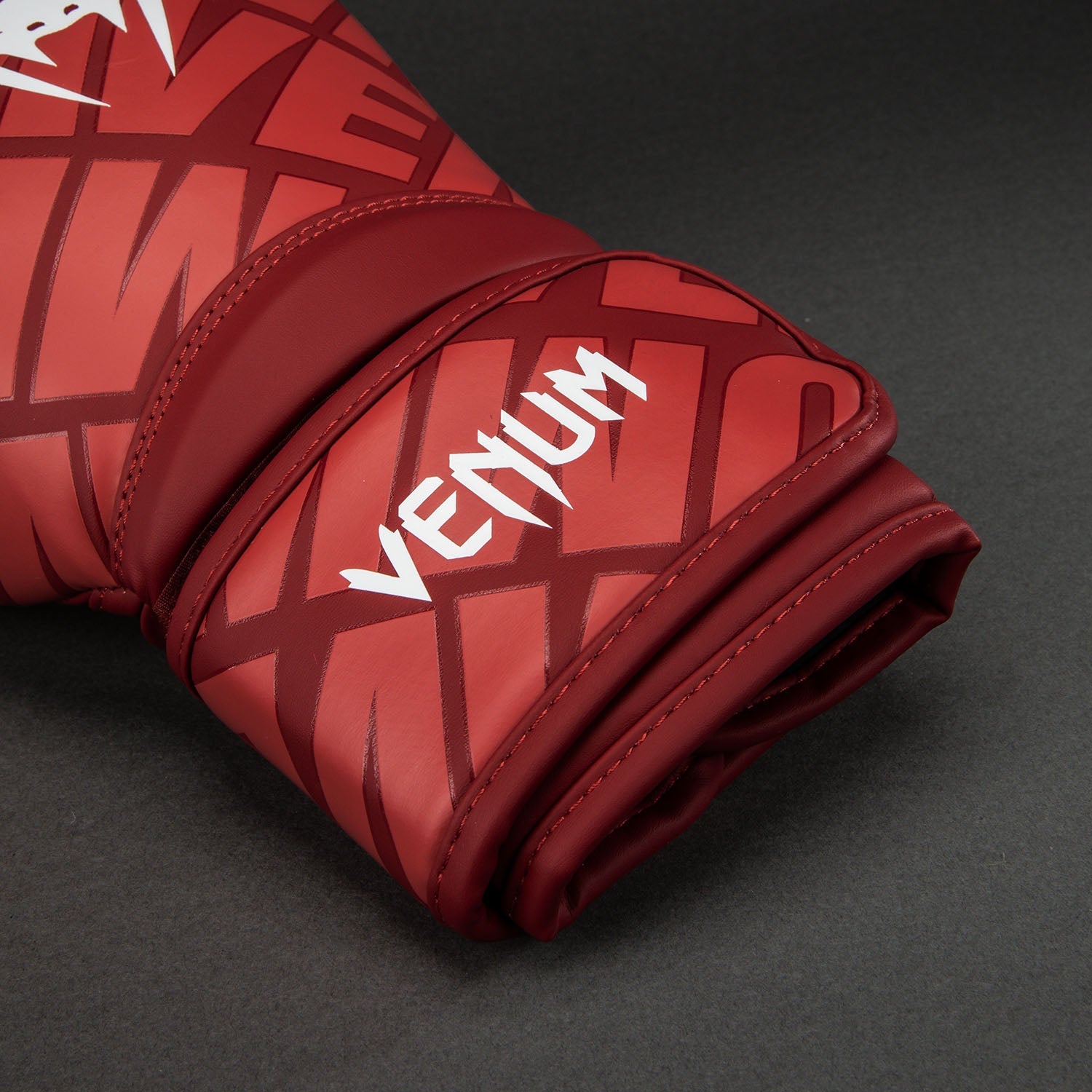 Venum Contender 1.5 XT 3D Boxing Gloves