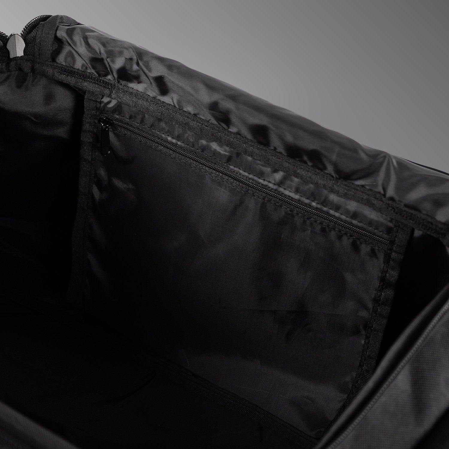 Venum Essential Duffle Bag (Large,61L) Personalized - Black