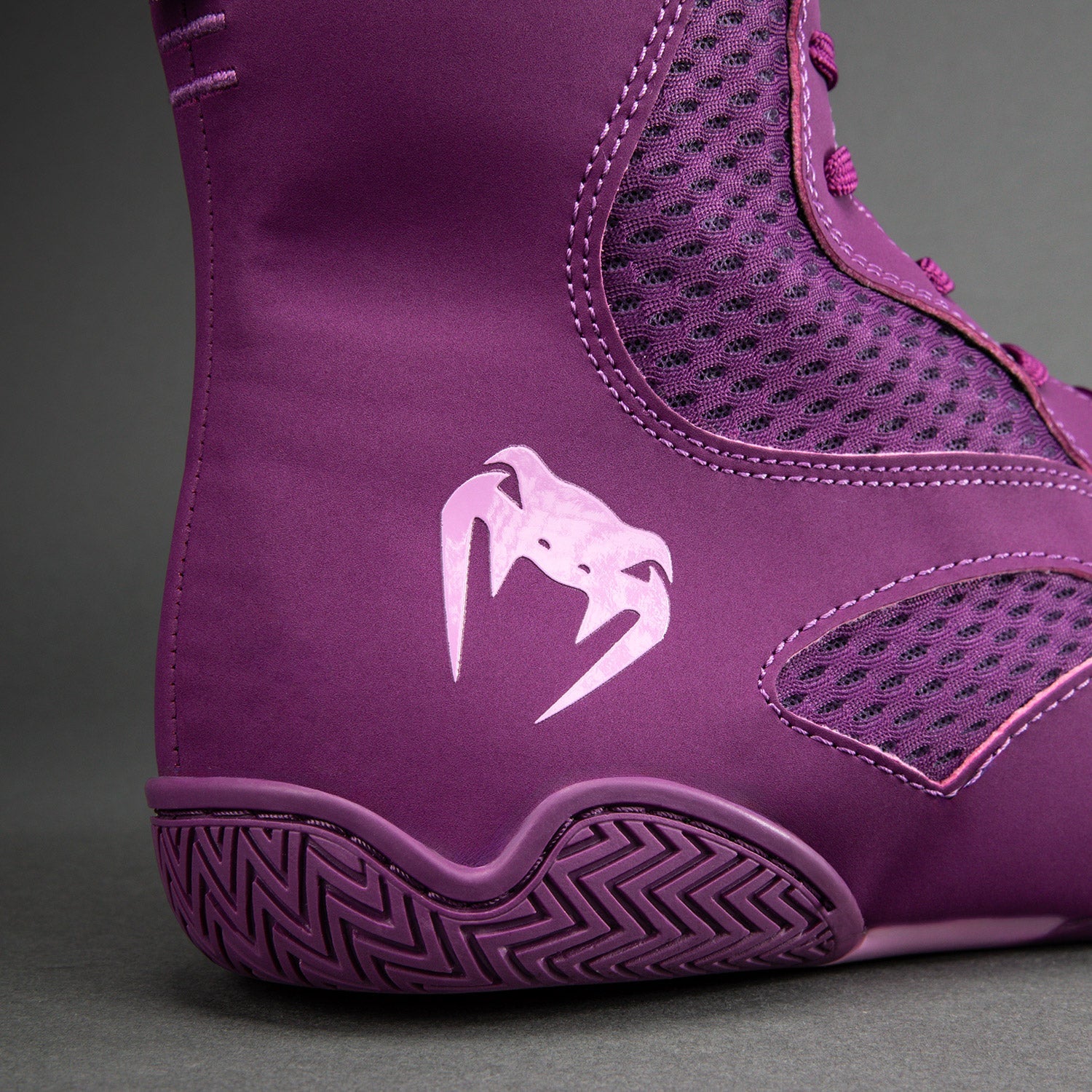 Venum Iris Boxing Shoes