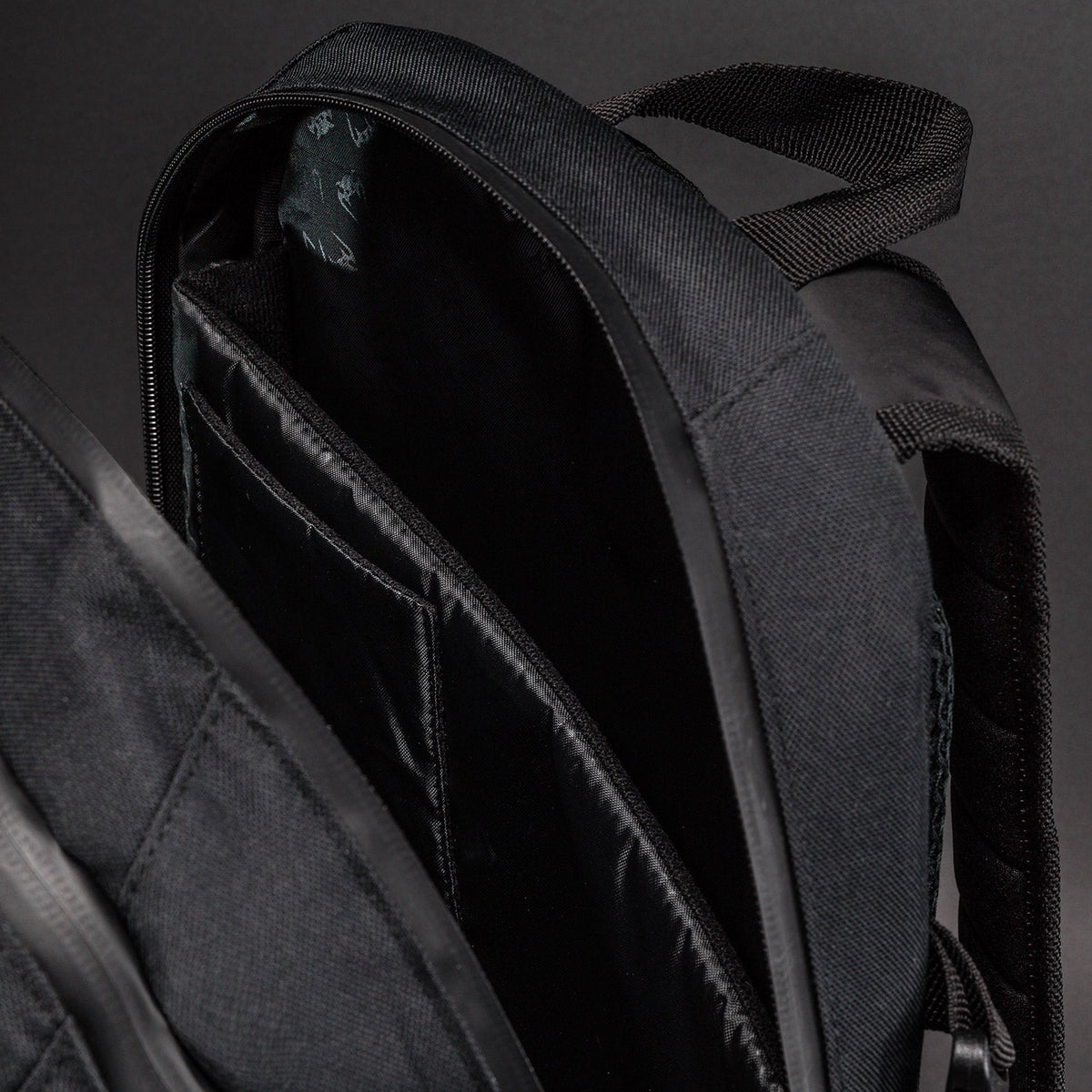 Venum Amazonia Reborn Backpack (15-25 L)