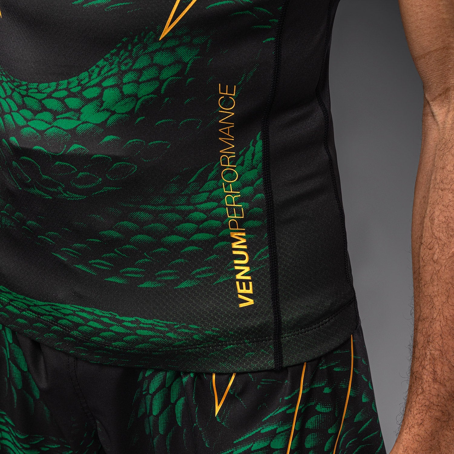 Venum Matupa Short Sleeve Rashguard