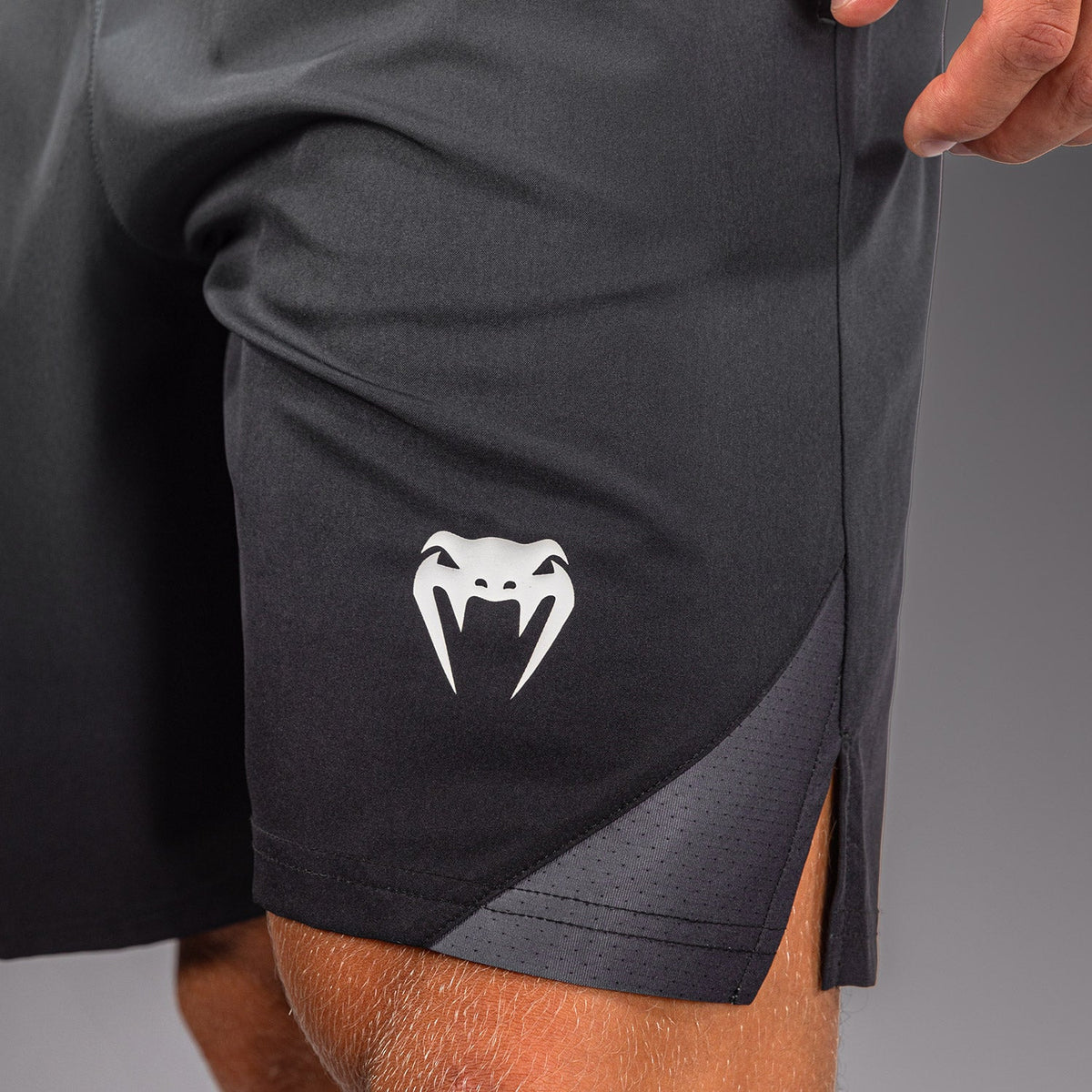 Venum Giant Shift Training Shorts