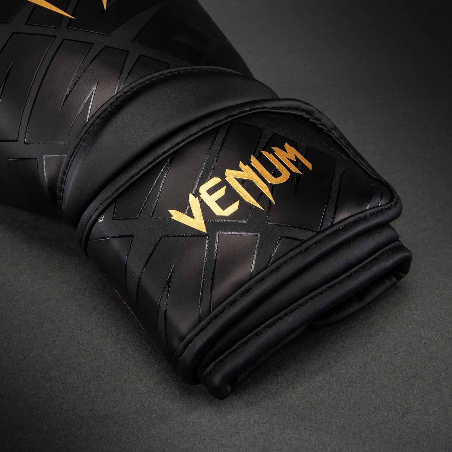 Venum Contender 1.5 XT 3D Boxing Gloves