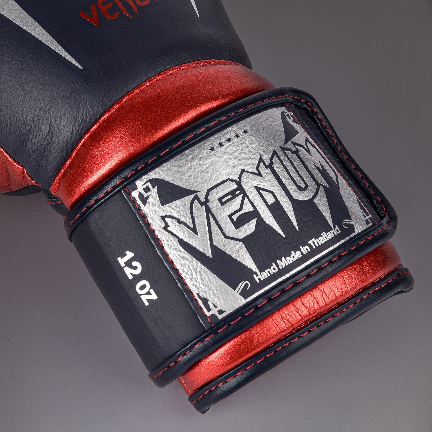 Venum Giant 3.0 Boxing Gloves - Special Edition