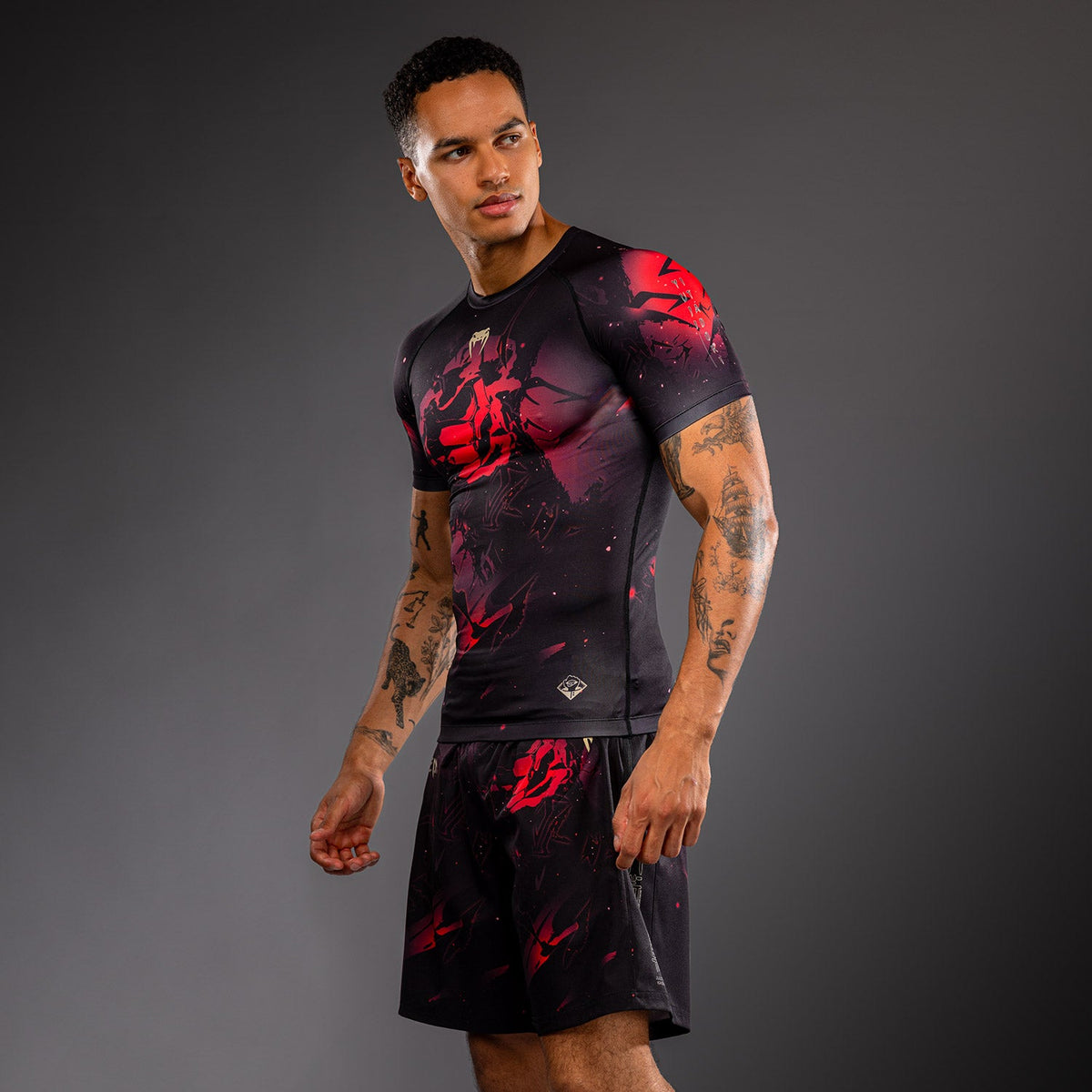 Jujutsu Kaisen x Venum  Short Sleeve Rashguard