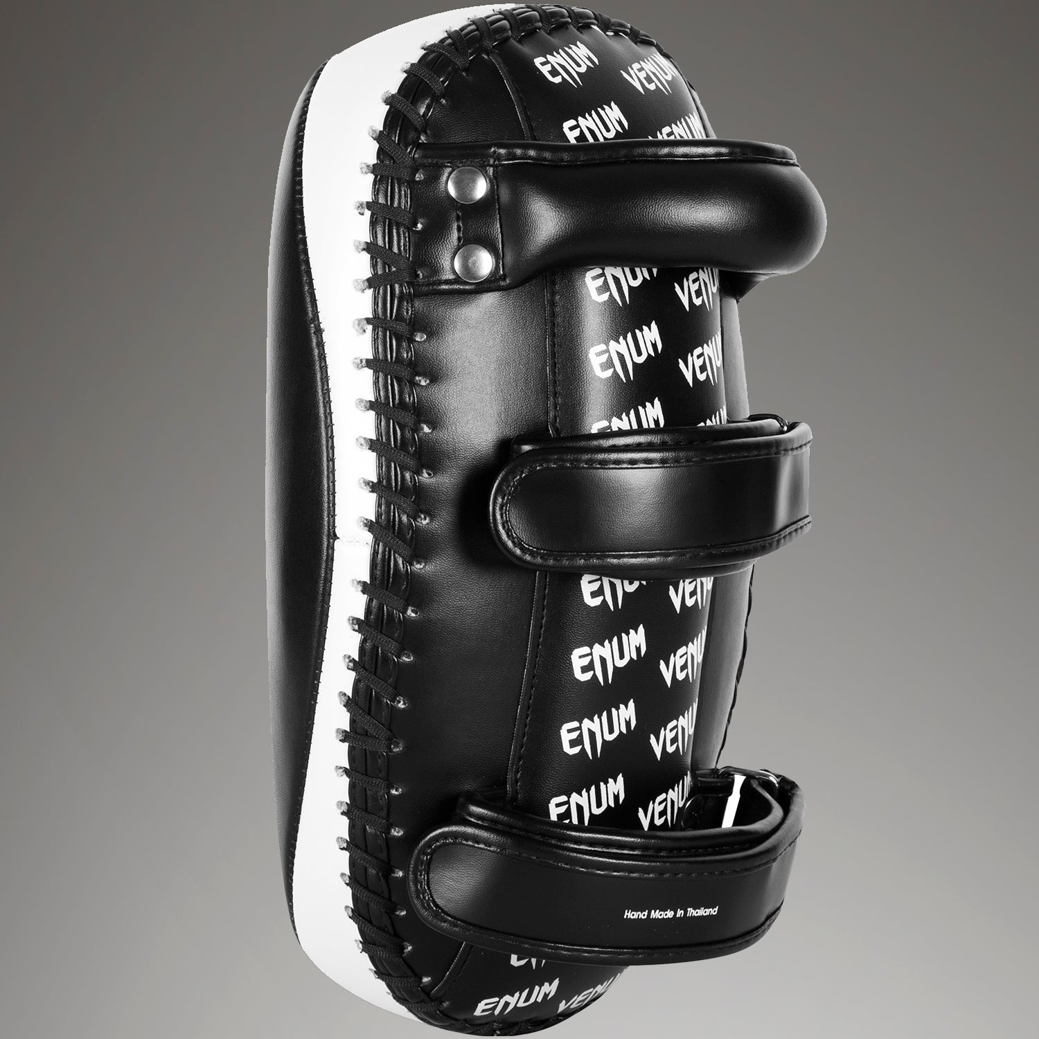 Venum Light Kick Pads - Skintex Leather (Pair)