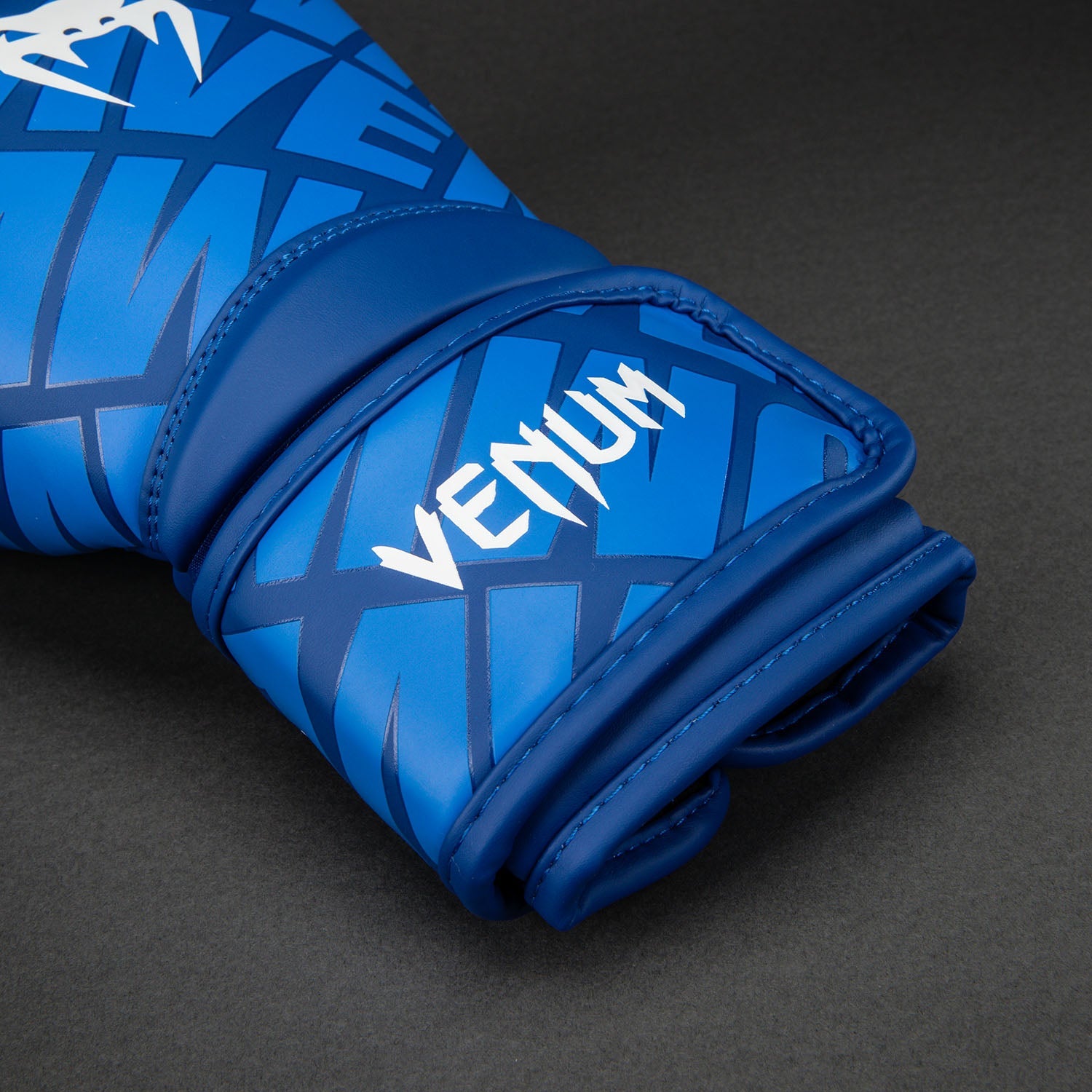 Venum Contender 1.5 XT 3D Boxing Gloves