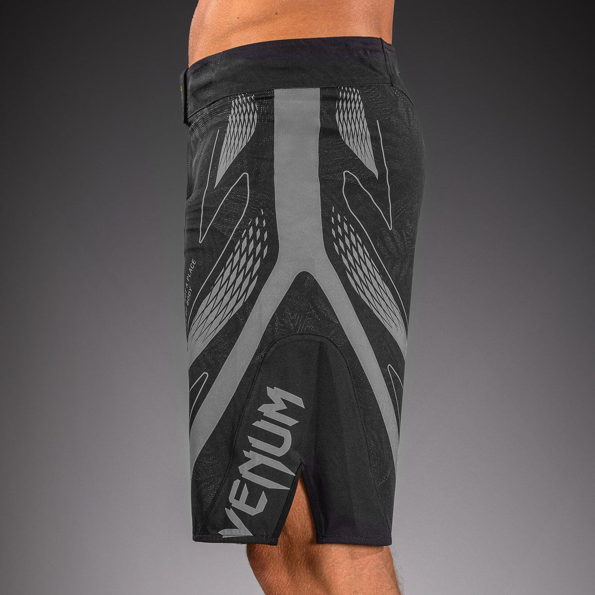Venum Amazonia Reborn Fightshorts