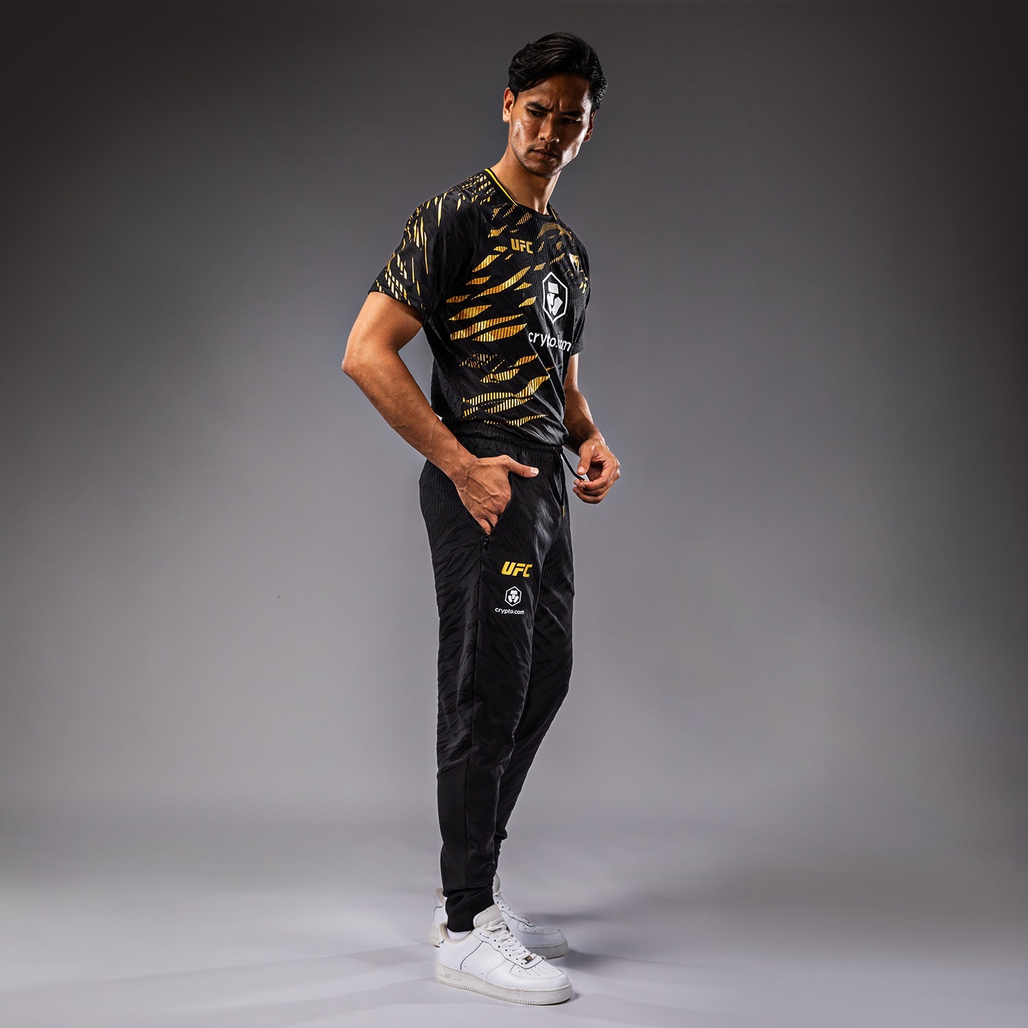 UFC Fusion by Venum Authentic Fight Night Men's Walkout Pant