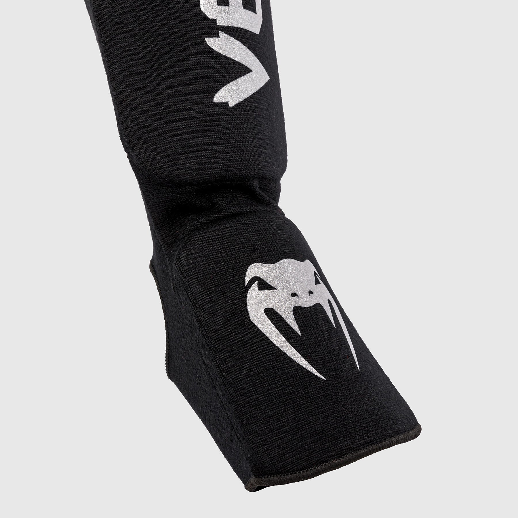 Venum Kontact Shin Guards with Foot
