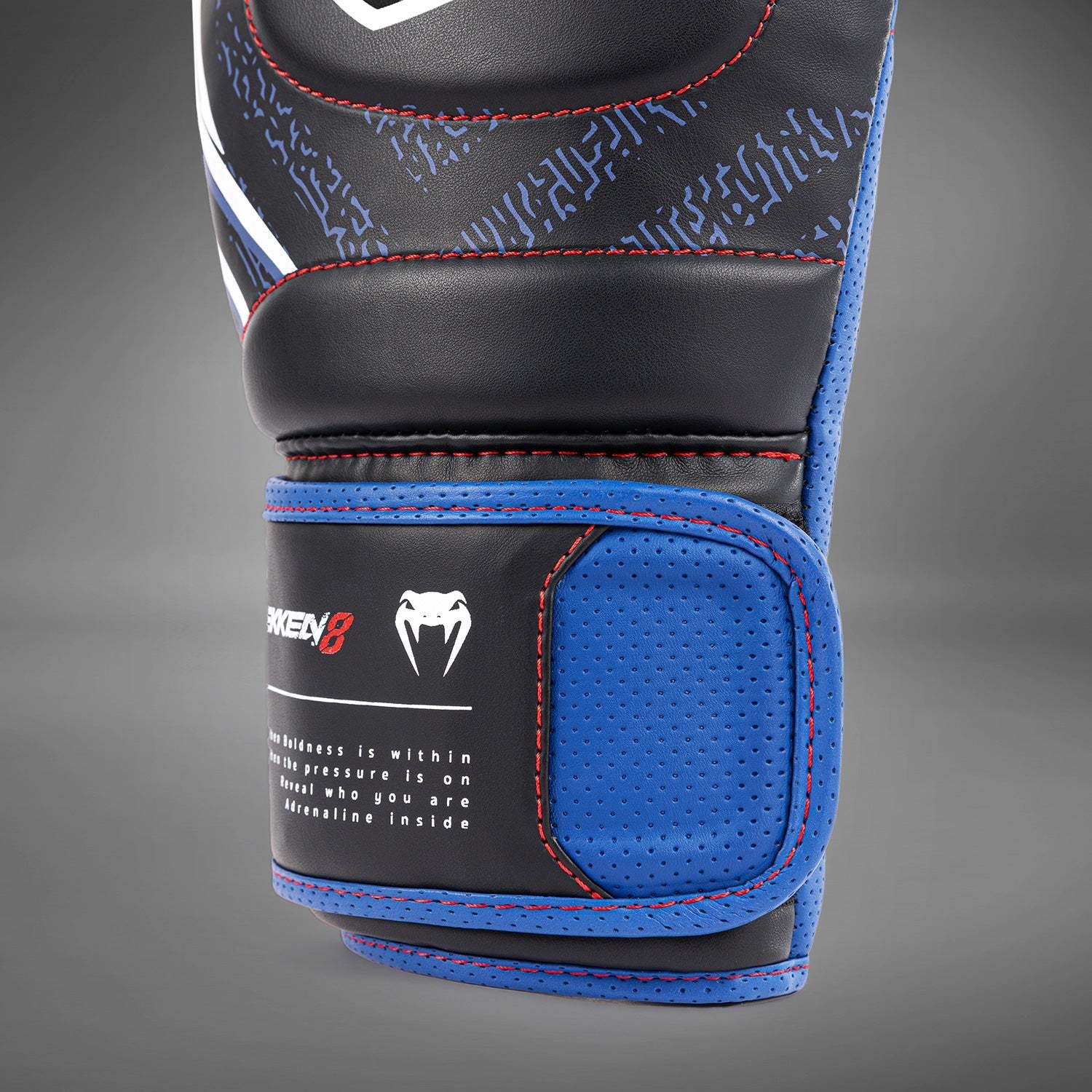 Venum x TEKKEN 8 - Jin Kazama Boxing Gloves