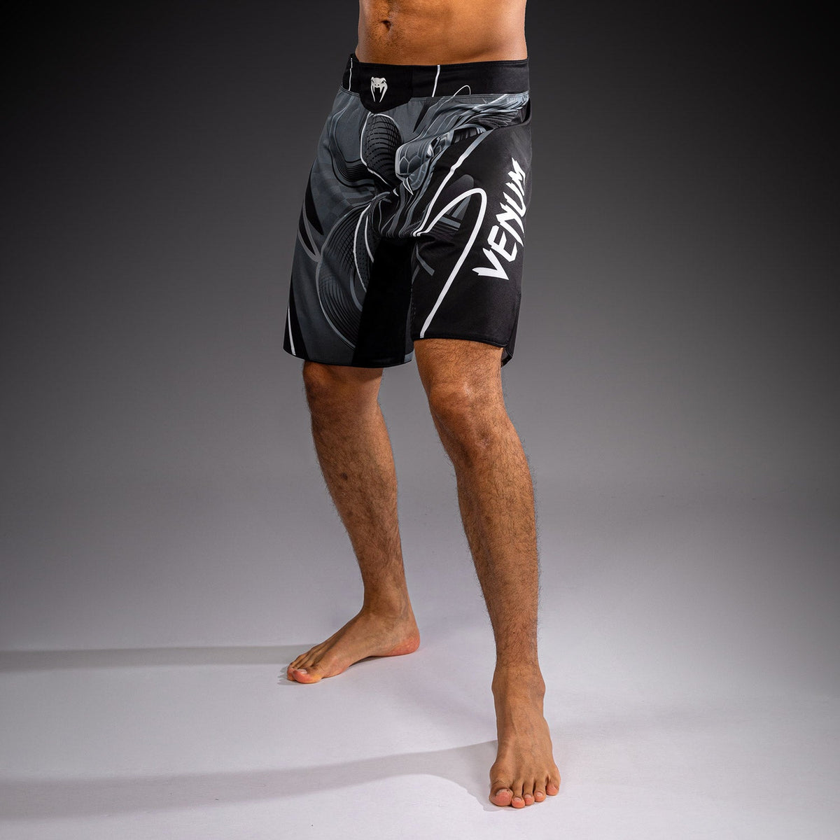 Venum Crimson Viper 2.0 Fightshorts