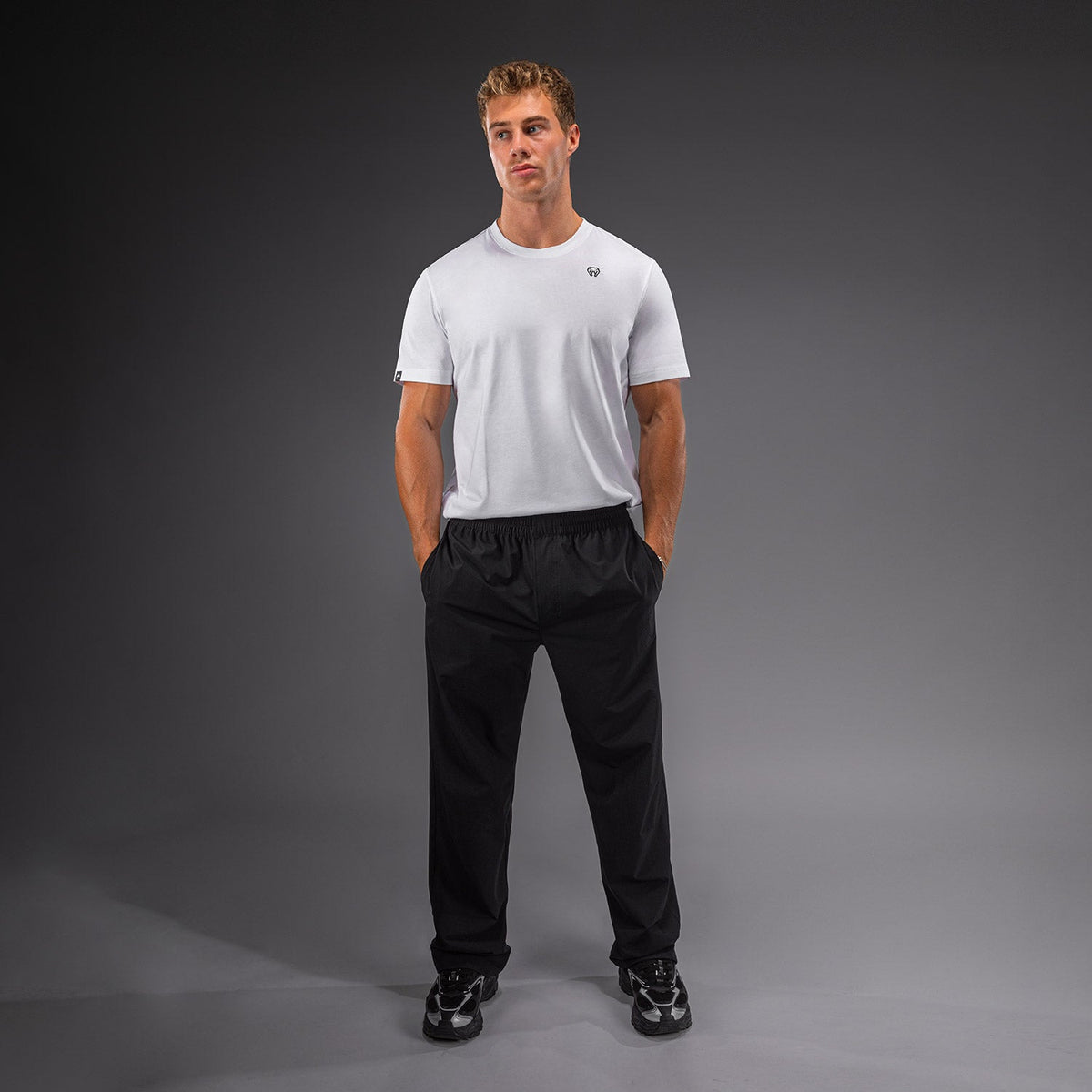 Venum Essential Woven Straight Pants
