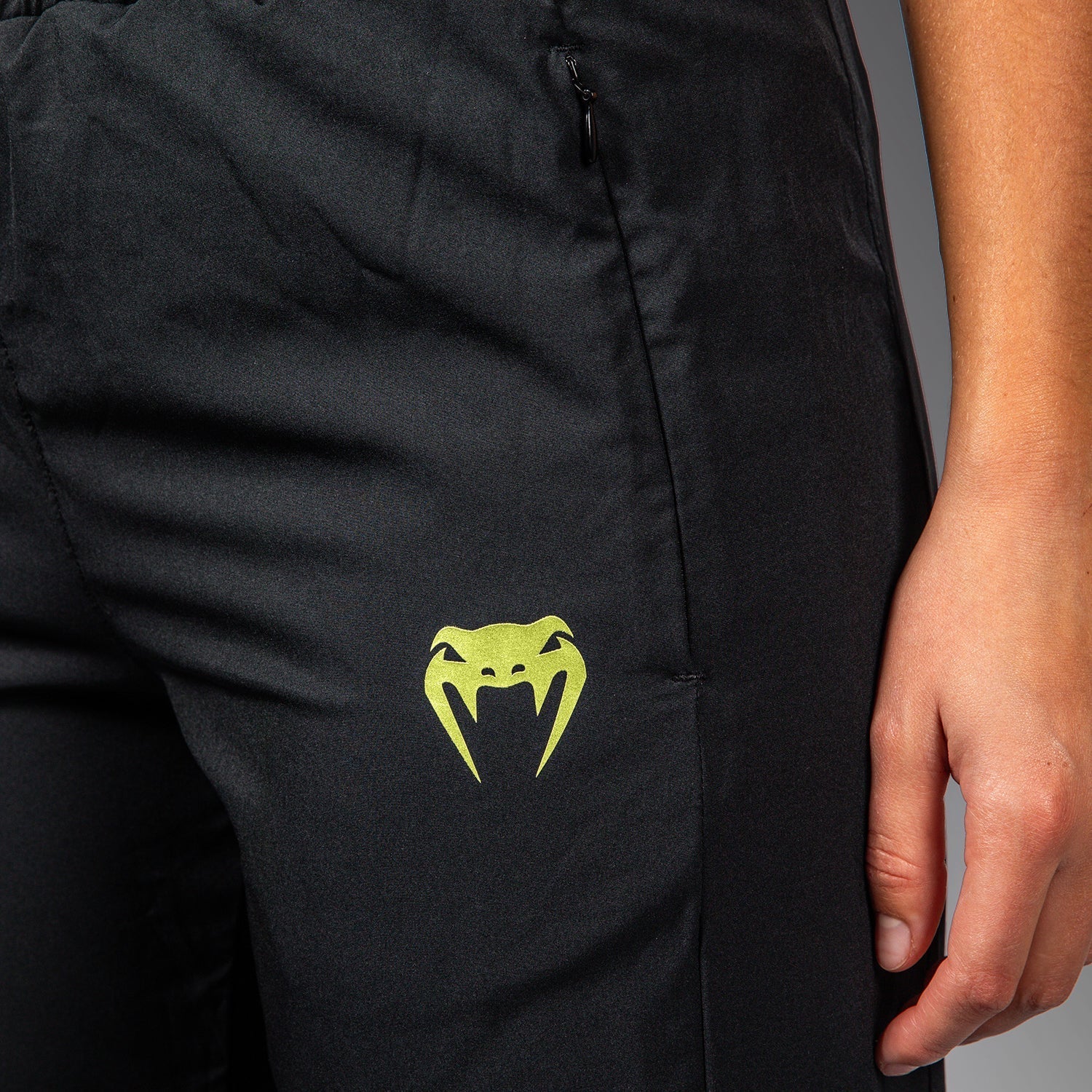 UFC Fusion by Venum Fight Week Women's Straight Leg Pant