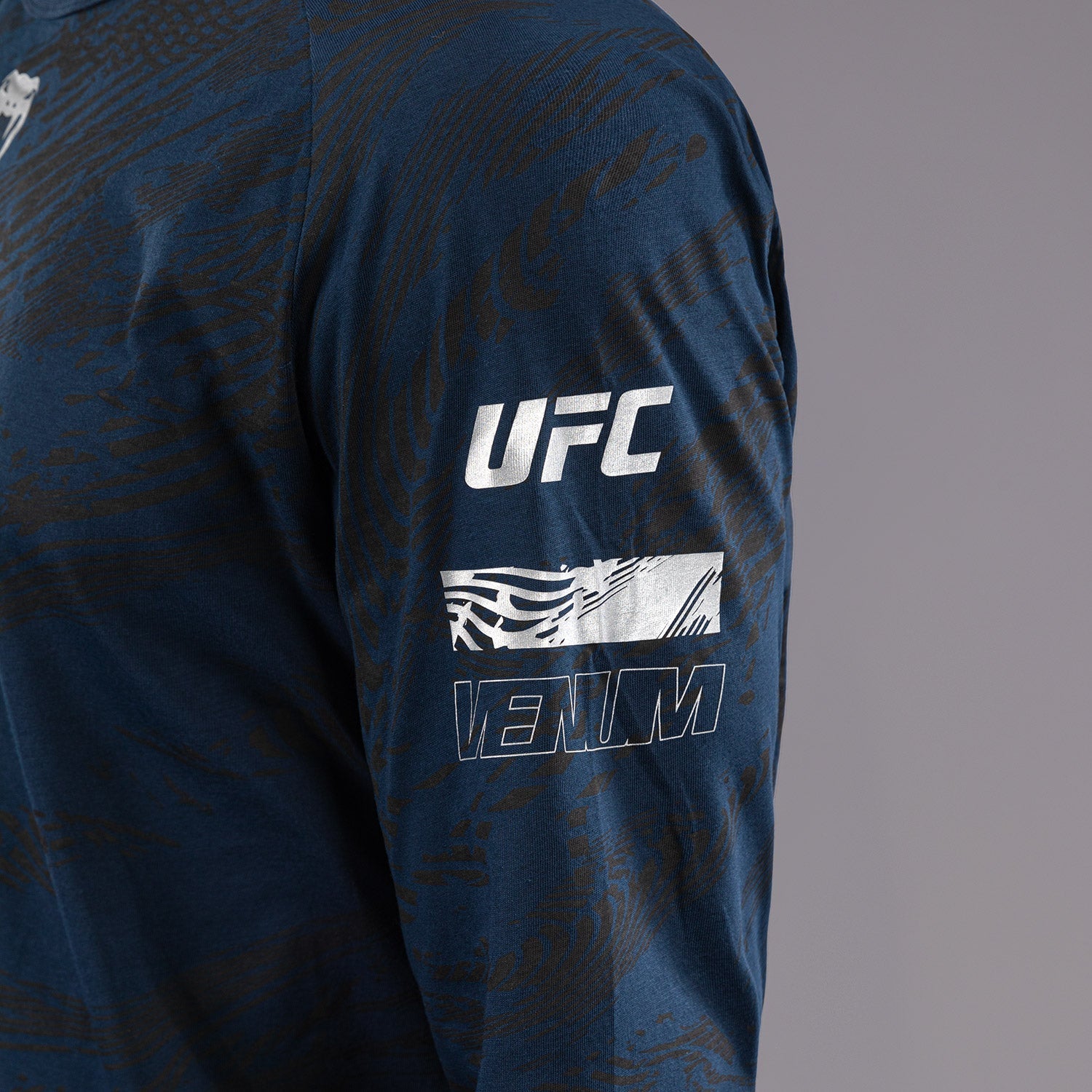 UFC Fusion by Venum Fight Week Men's Long Sleeve T-Shirt