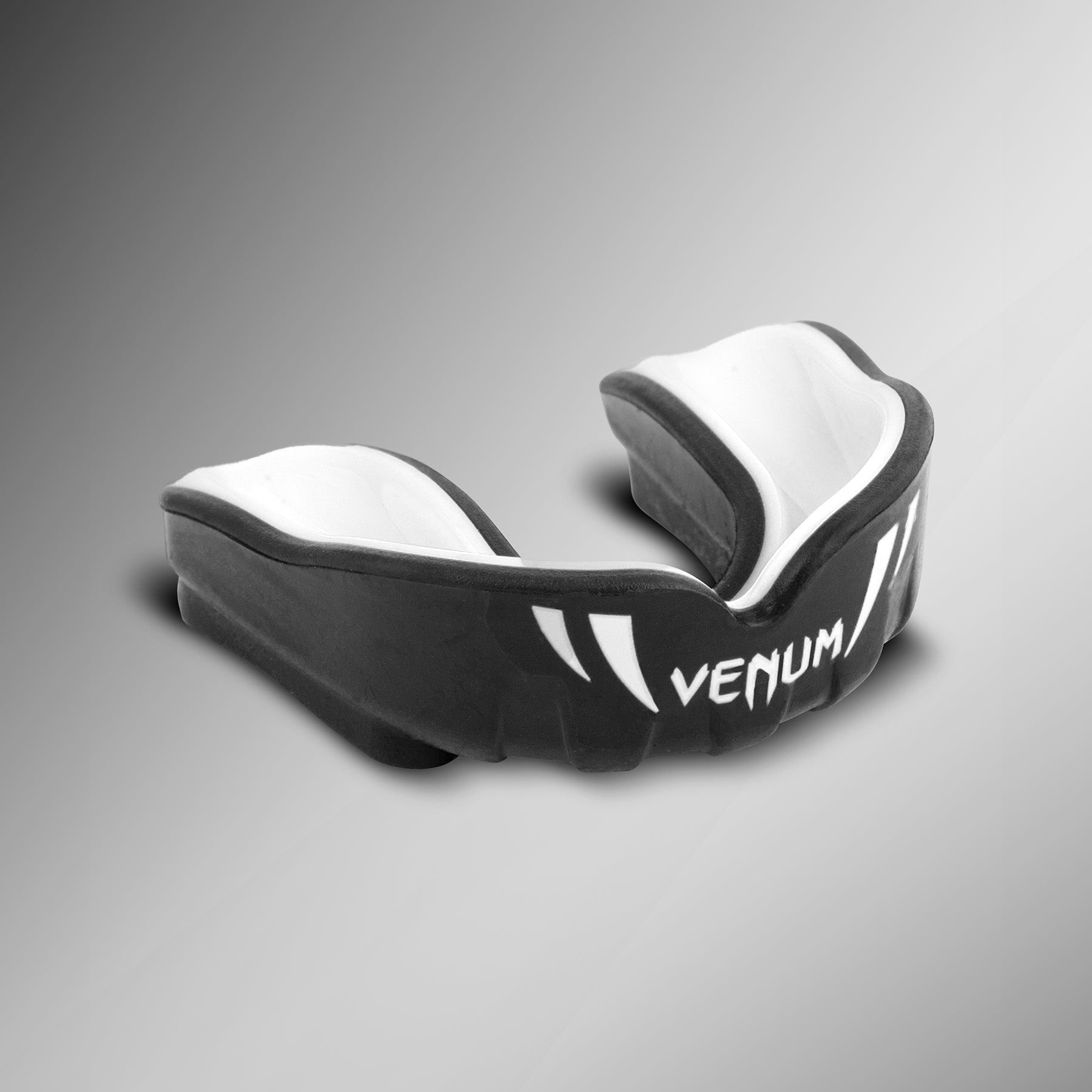 Venum Challenger Kids Mouthguard