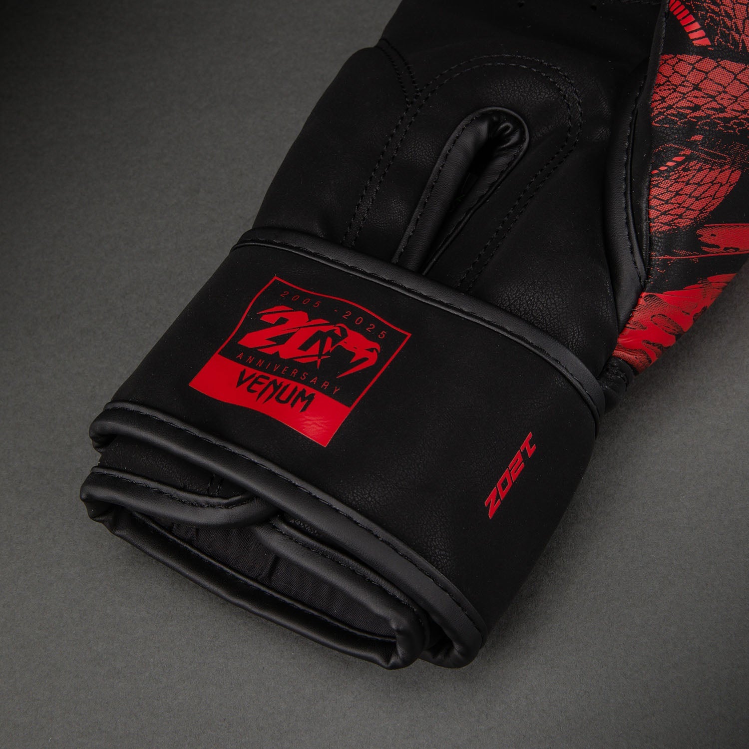 Venum 20th Anniversary Boxing Gloves