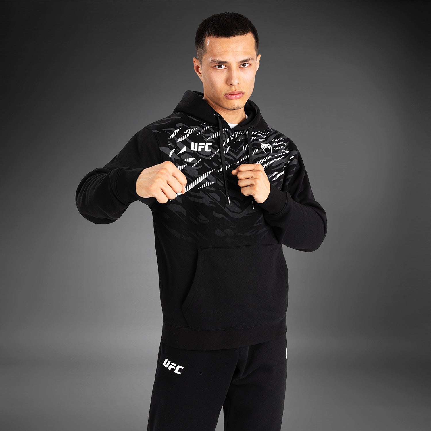 UFC Fusion by Venum Men's Replica Pullover Hoodie