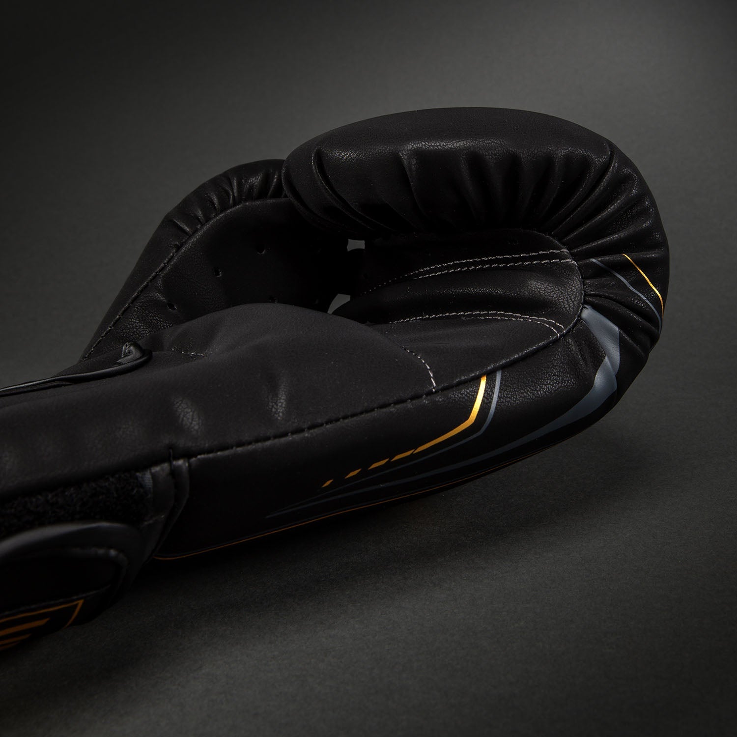 Venum Streamline Boxing Gloves