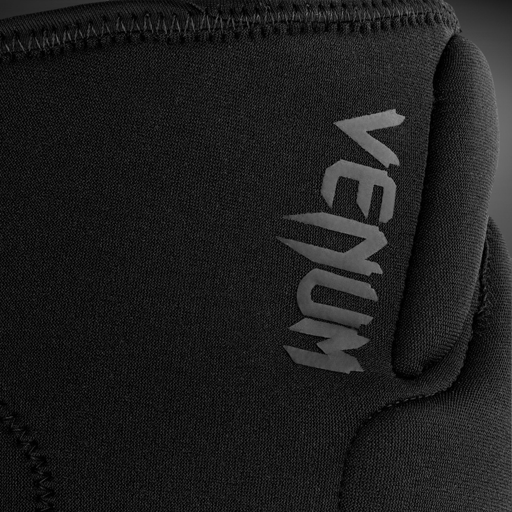 Venum Kontact Knee Pads - Pair