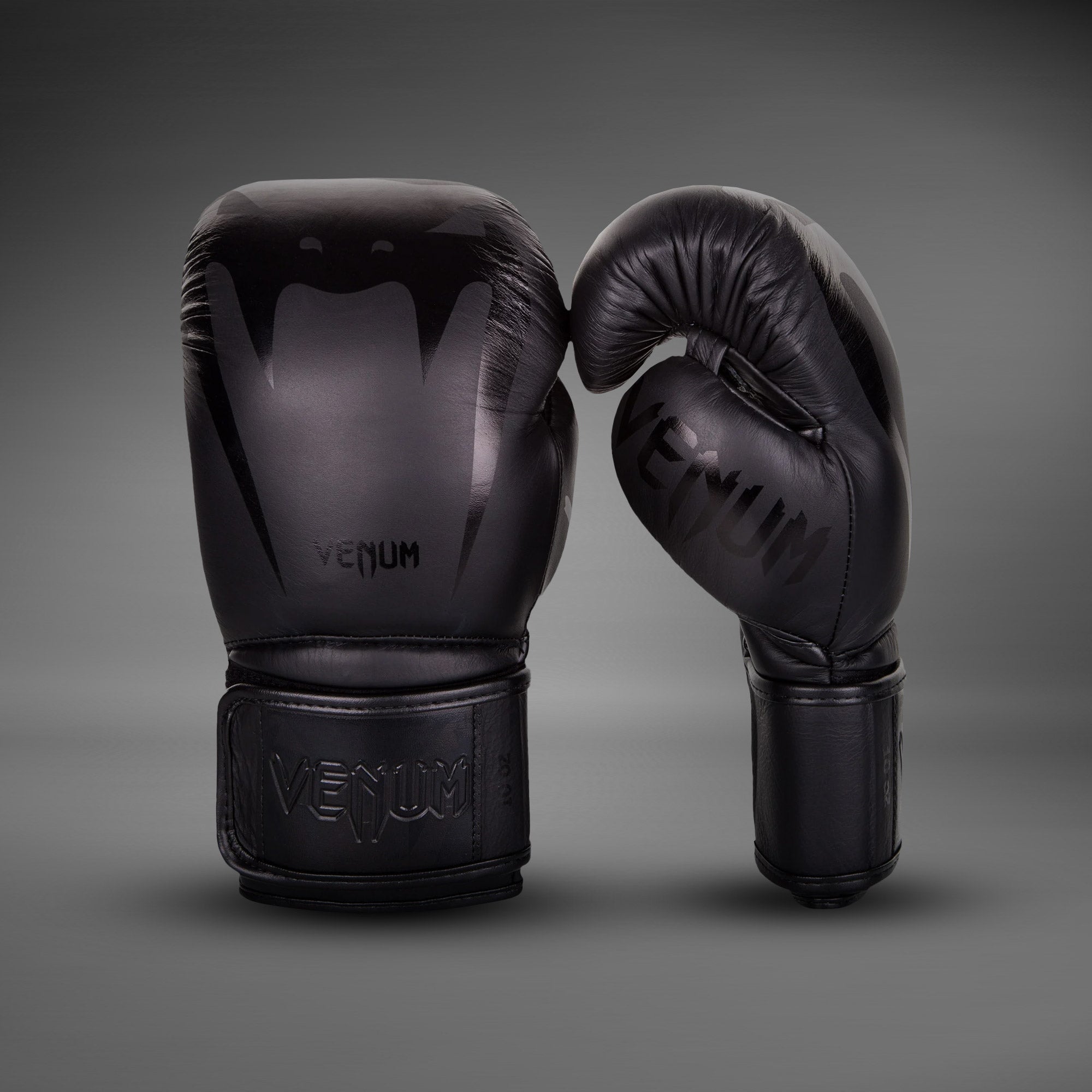 Venum Giant 3.0 Boxing Gloves - Nappa Leather