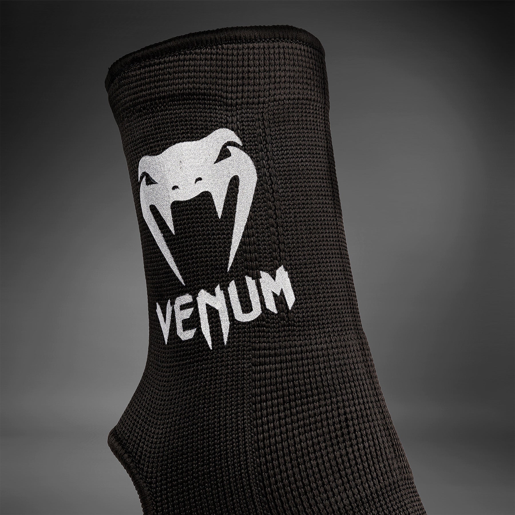 Venum Kontact Ankle Support Guard