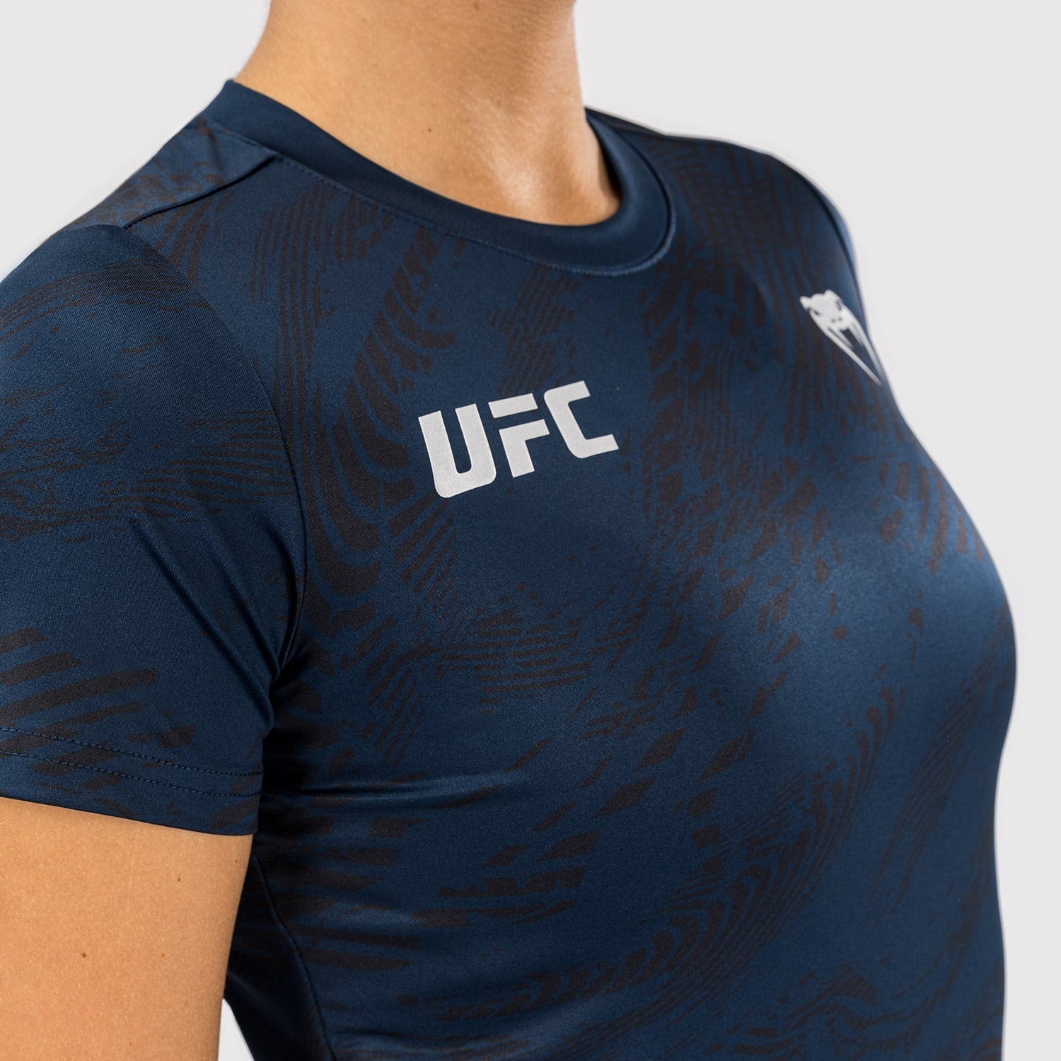 UFC Fusion by Venum Fight Week Women's Dry-Tech T-Shirt