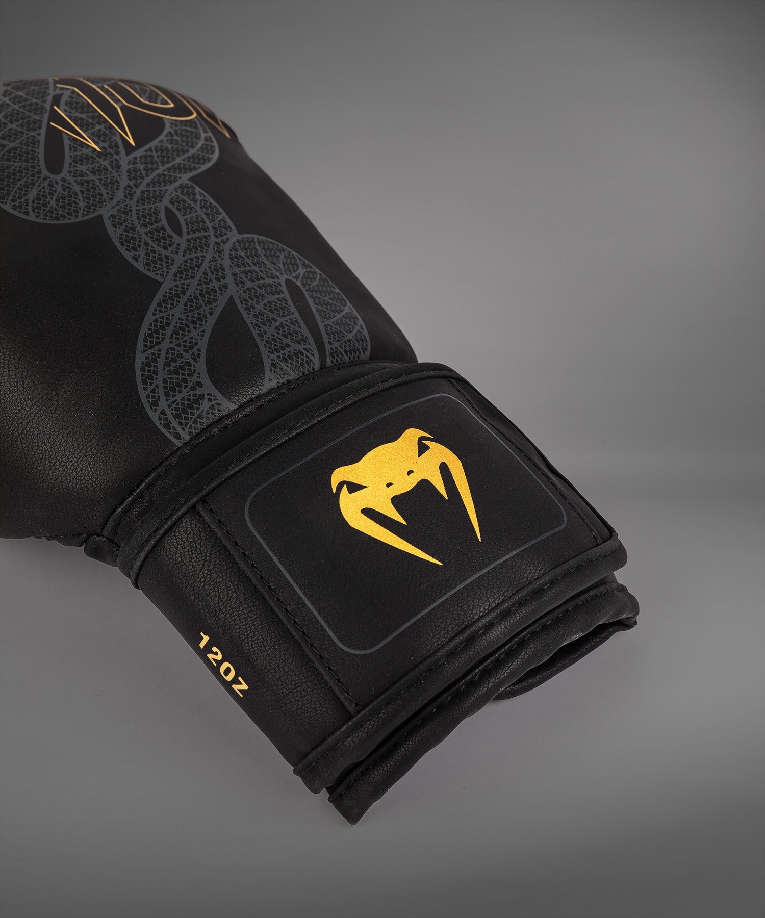 Venum Serpenti Boxing Gloves