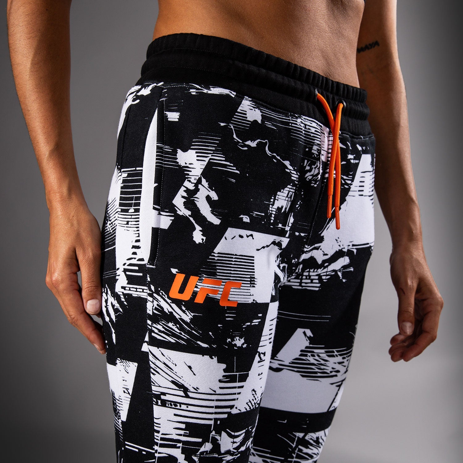 Women's UFC Zenith by Venum White Authentic Fight Week Pant  product-type_Jogging Pants Venum