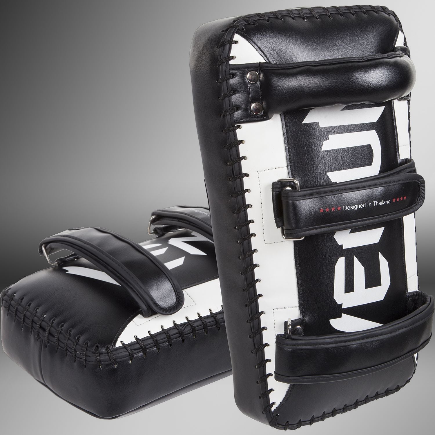 Venum Giant Kick Pads (Pair)