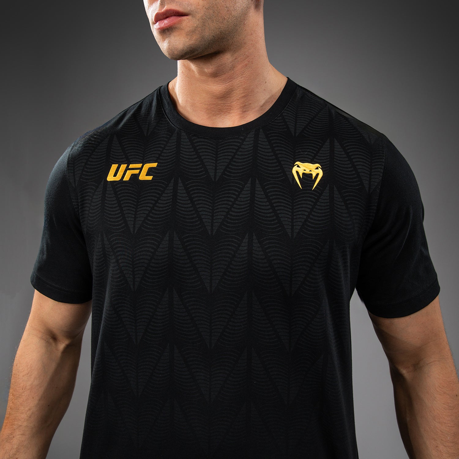 UFC Zenith by Venum Men's Replica  T-Shirt