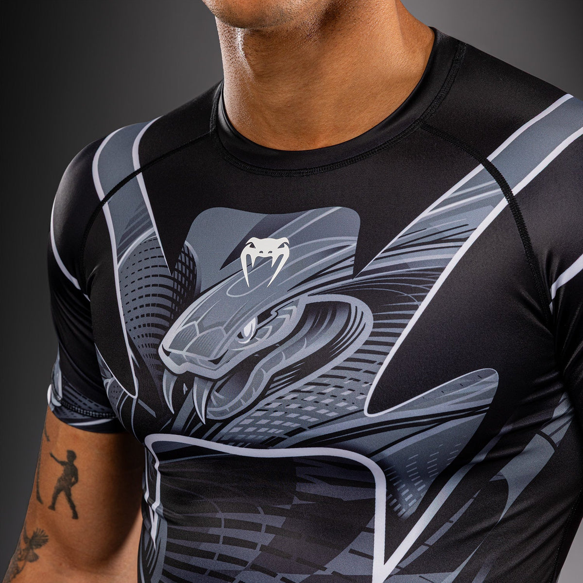 Venum Crimson Viper 2.0 Short Sleeve Rashguard
