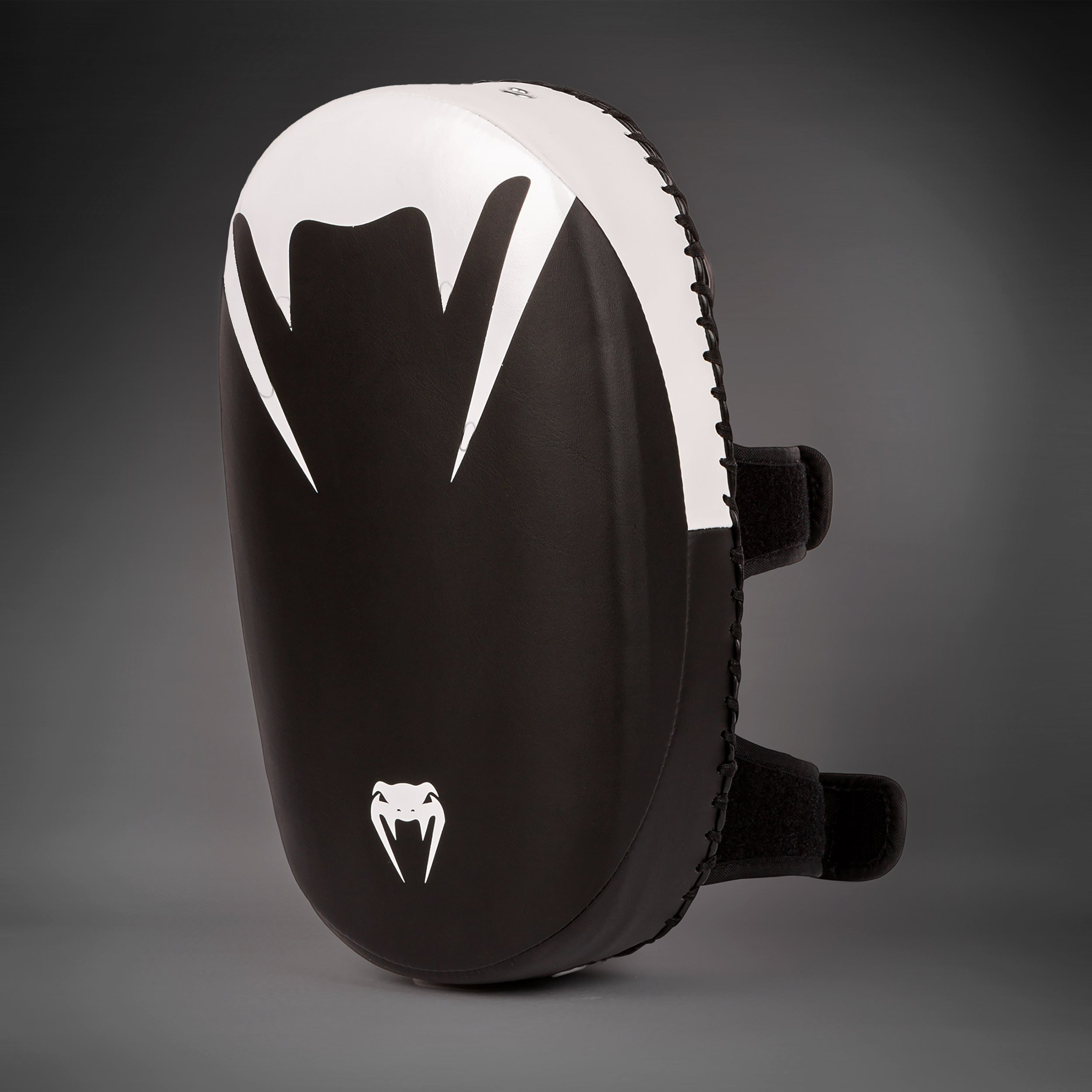 Venum Kick Boxing 2.0 Micro Fiber Pads