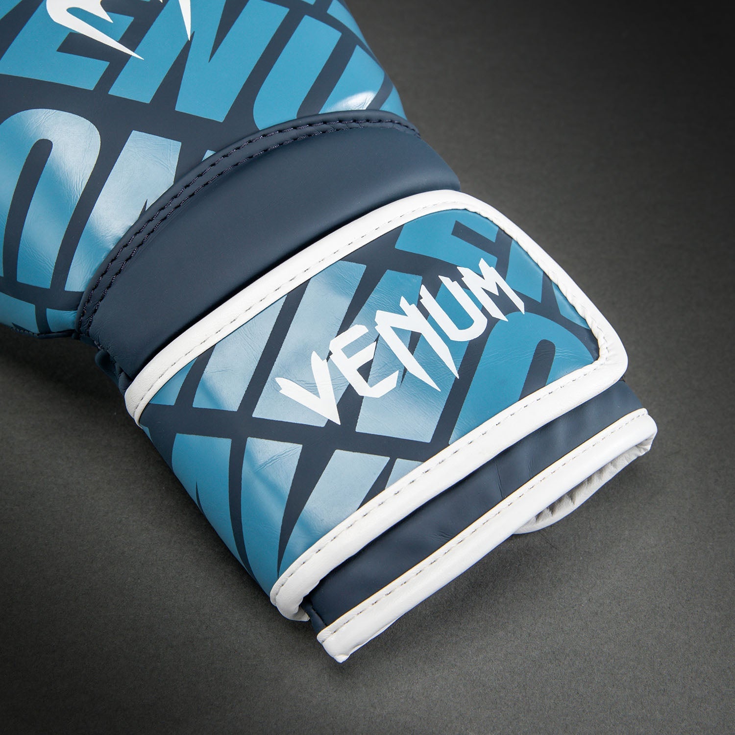 Venum Contender 1.5 XT Boxing Gloves