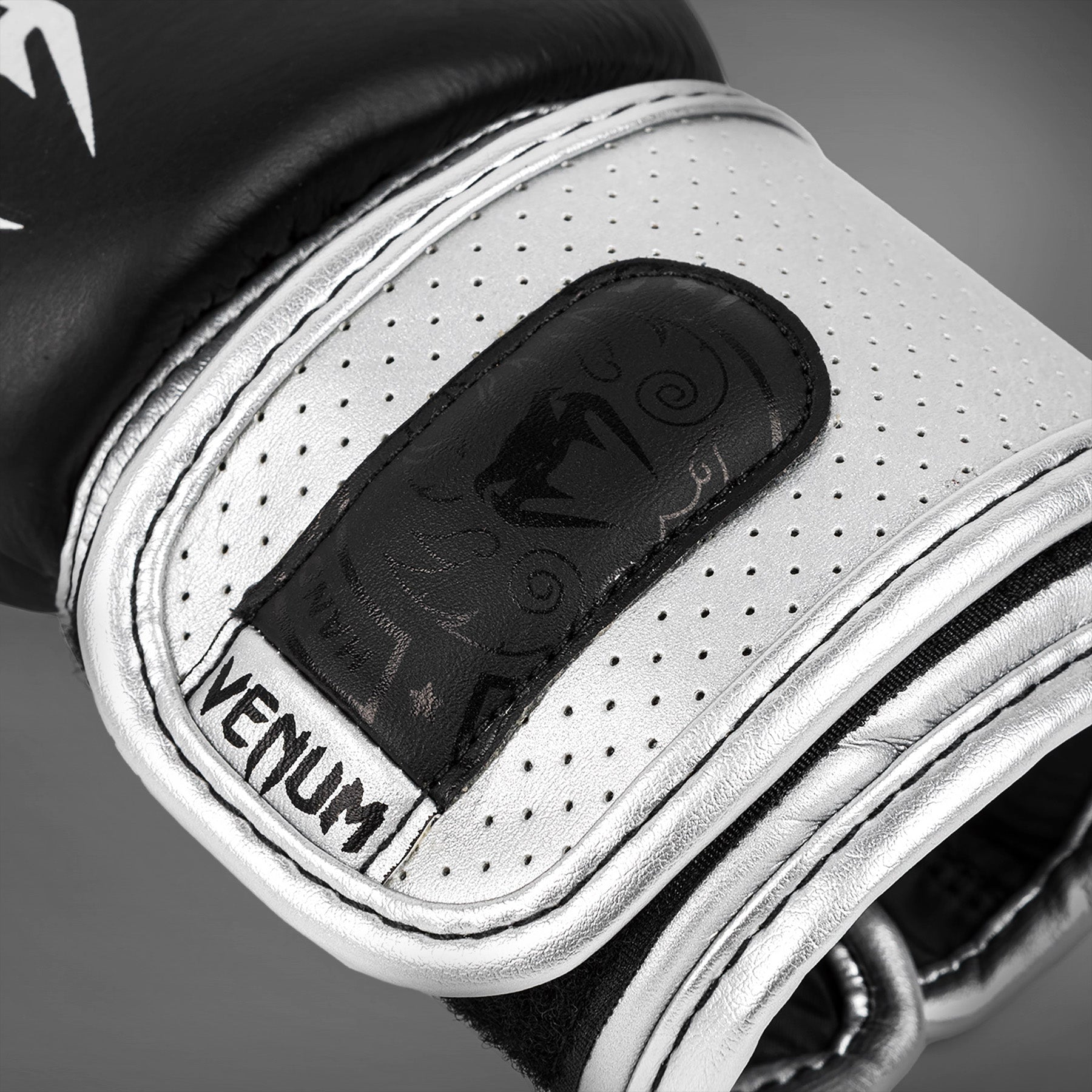 Venum Power 2.0 Boxing Gloves