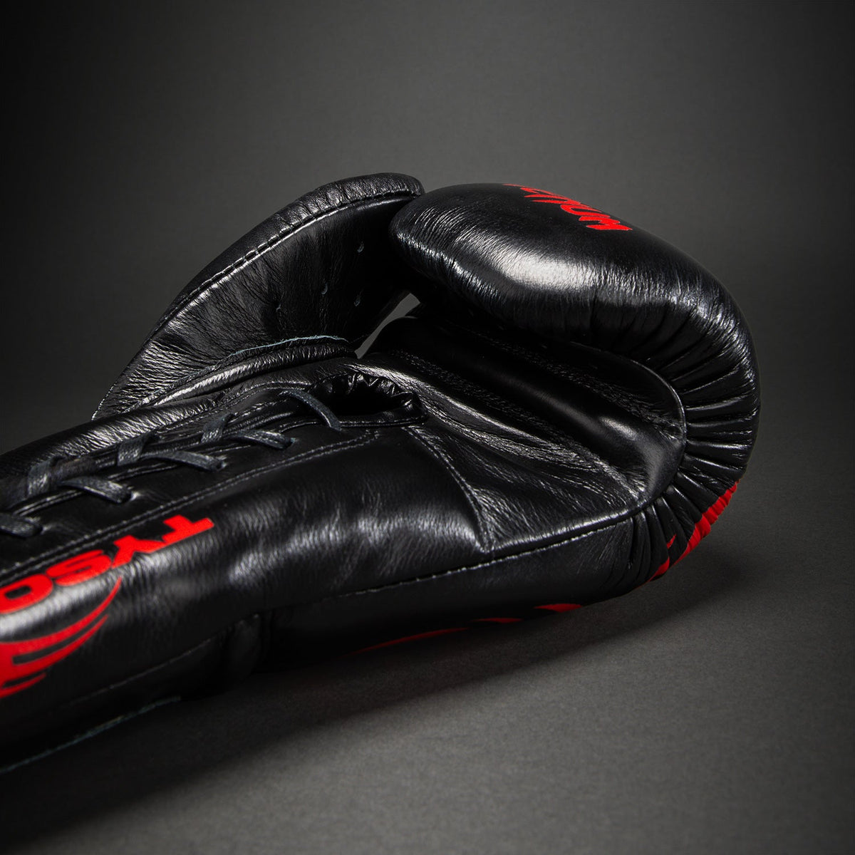 Venum Giant 2.0 Mike Tyson Pro Boxing Gloves with Laces