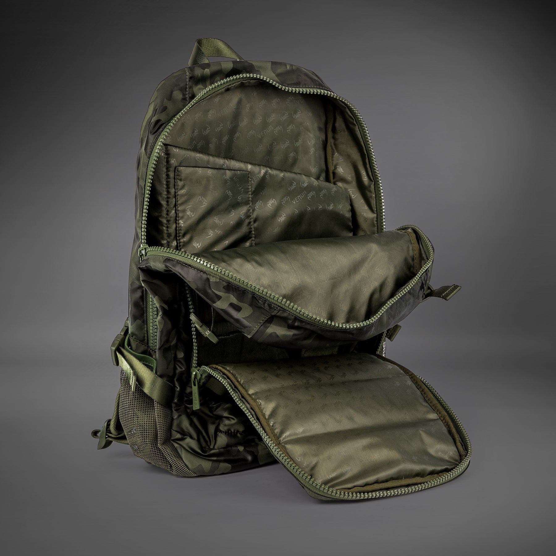 Venum Challenger Pro BackPack (20-25L)