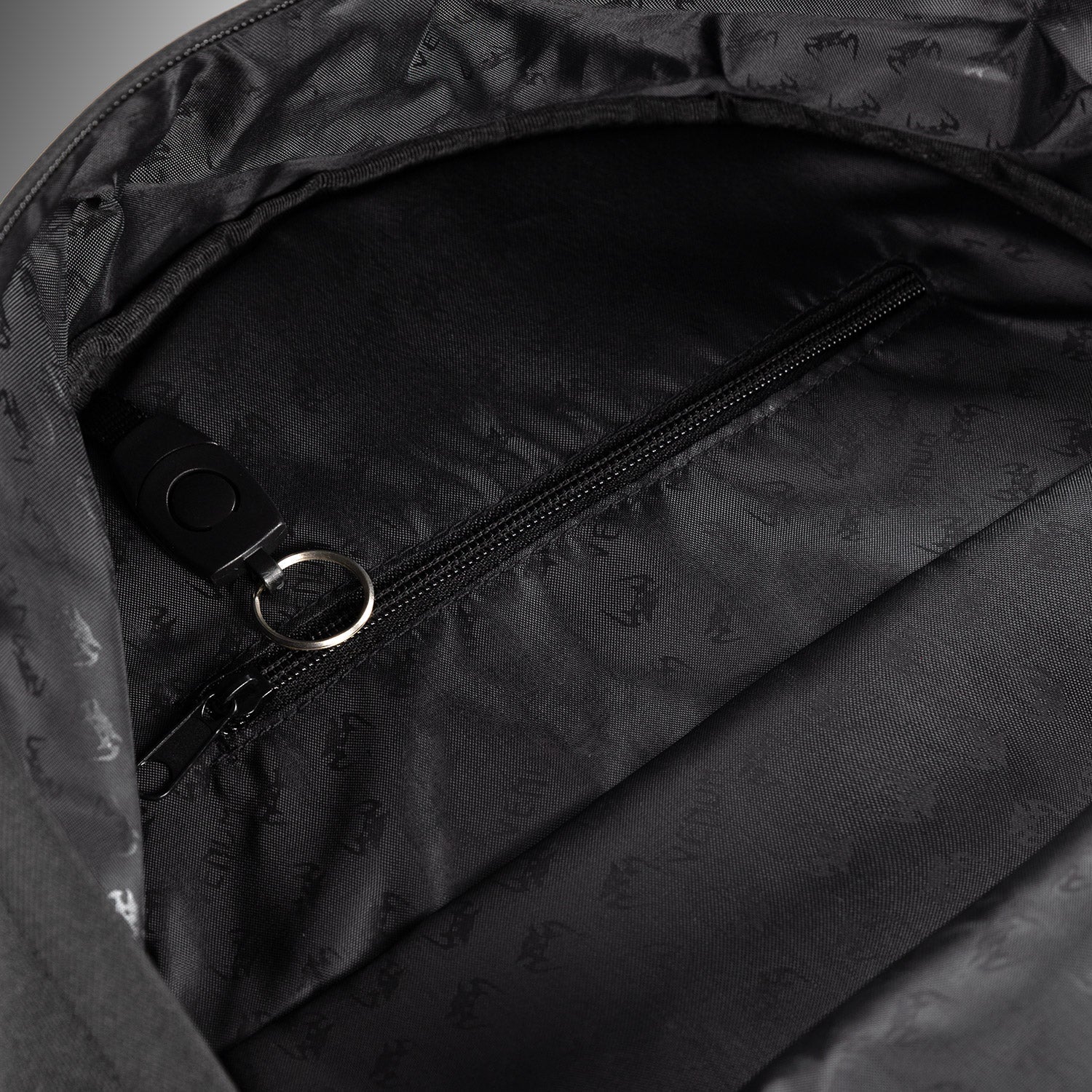 Venum Essential Backpack Personalized - Black (Medium, 24L)