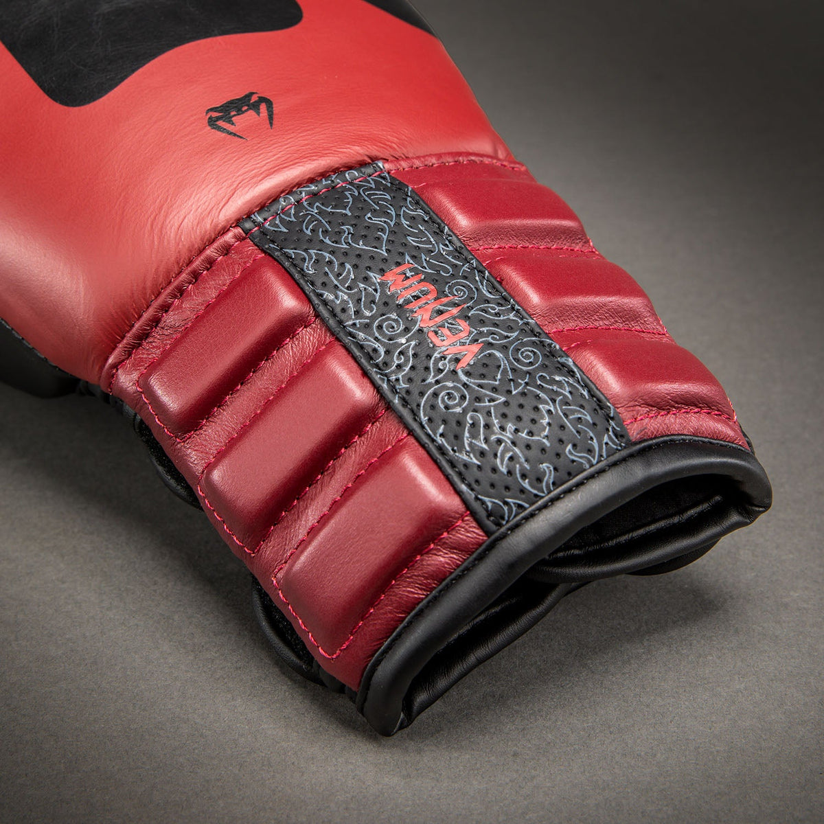 Venum Reverso Boxing Gloves