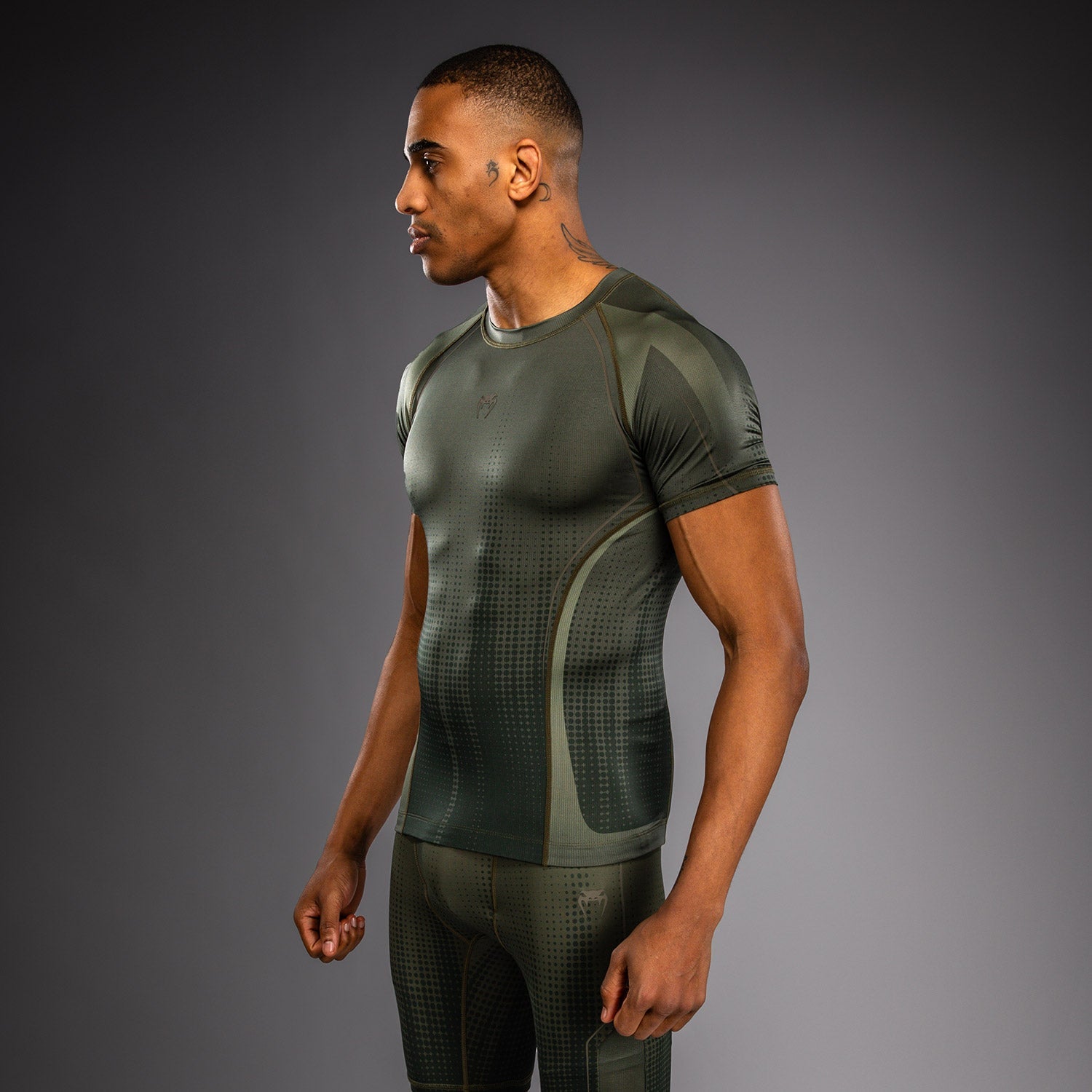 Venum Stealth Short Sleeve Rashguard