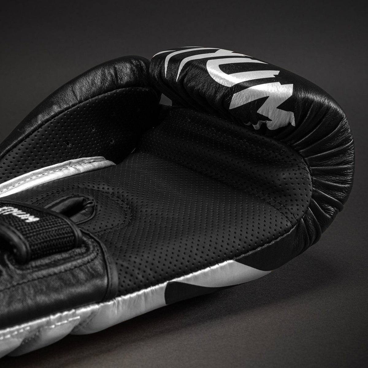 Venum Reverso Boxing Gloves