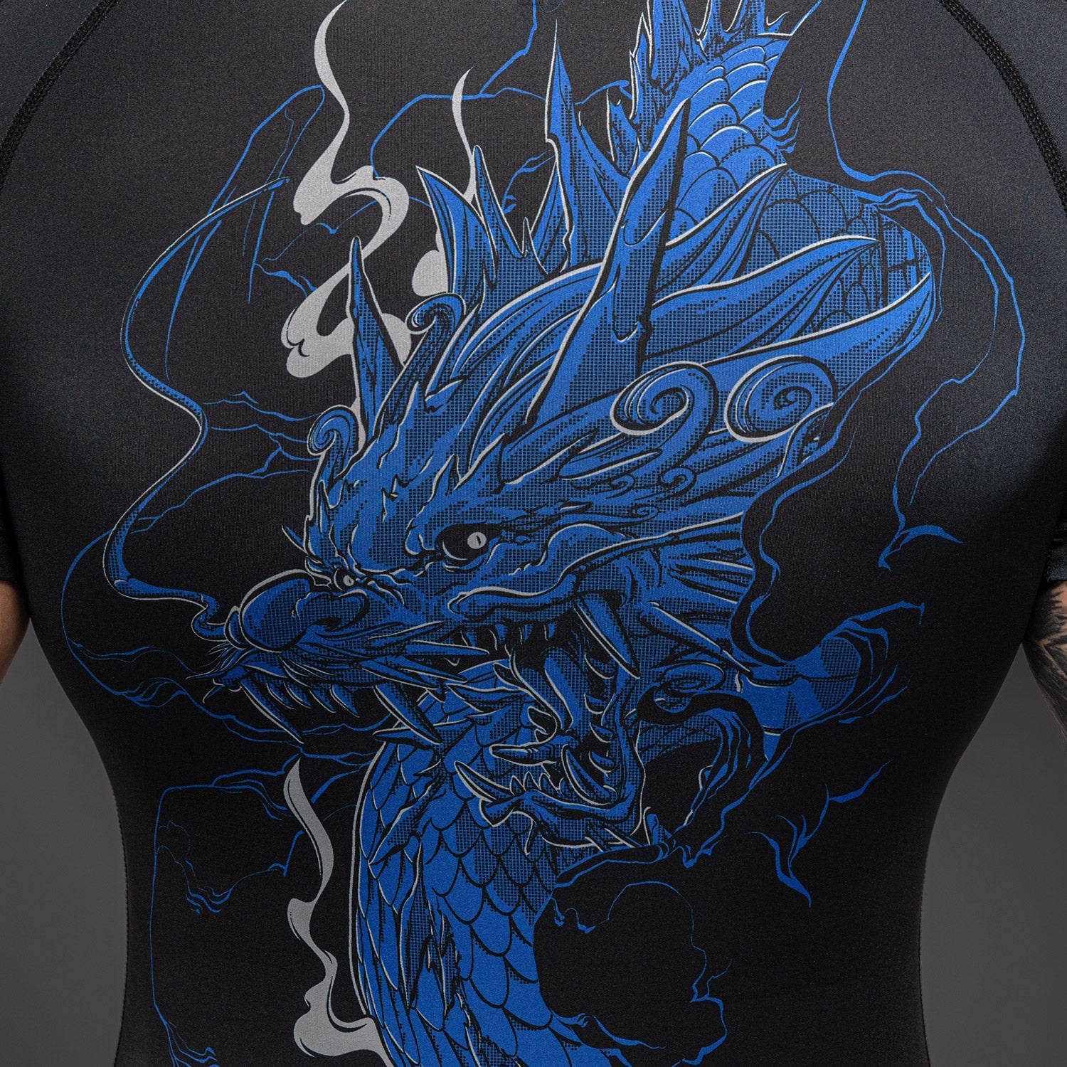 Venum Thunder Dragon Short Sleeves Rashguard